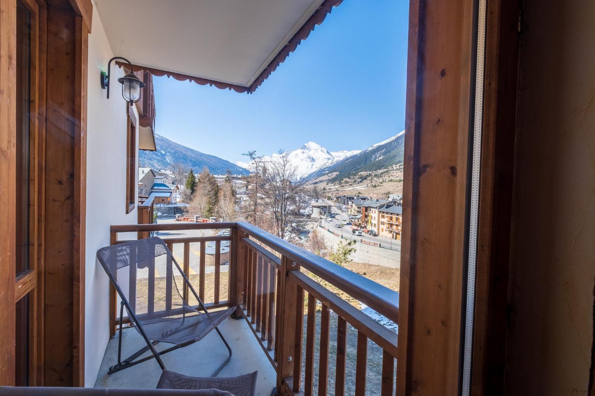 Residence Les Balcons De Val Cenis Village Lanslevillard Exteriör bild